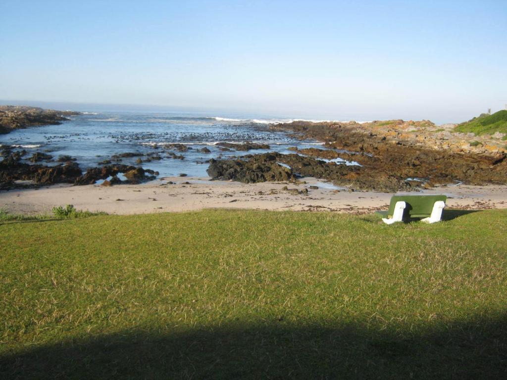 Villa Ocean Crest B&B Gansbaai Extérieur photo